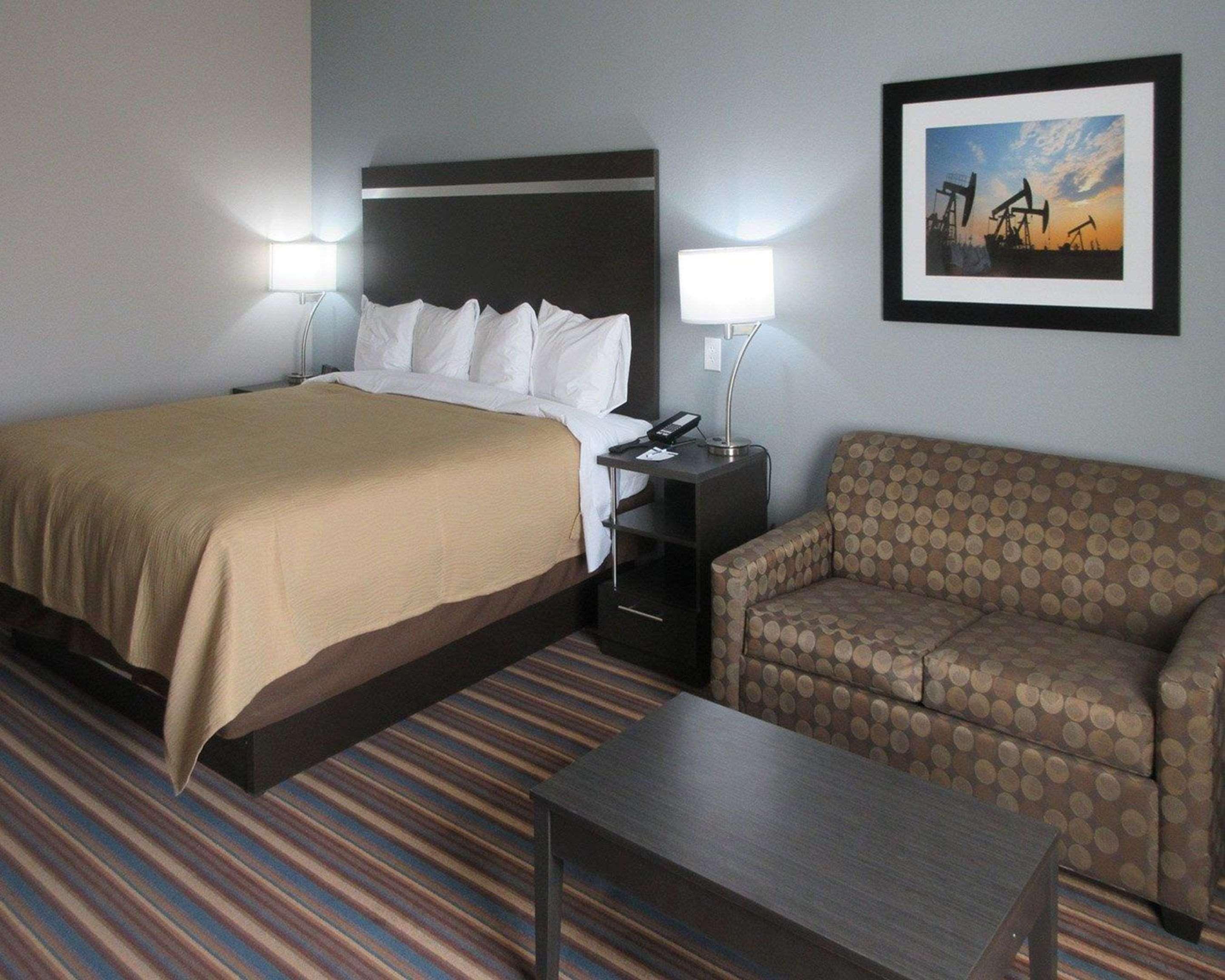 Mainstay Suites Odessa Eksteriør billede
